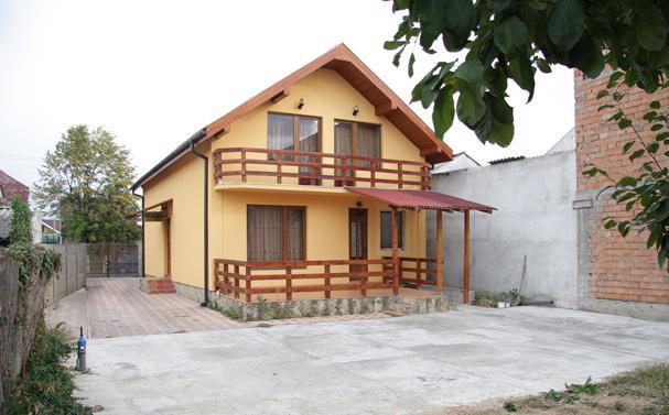 Vila Korona Satu Mare Exterior photo